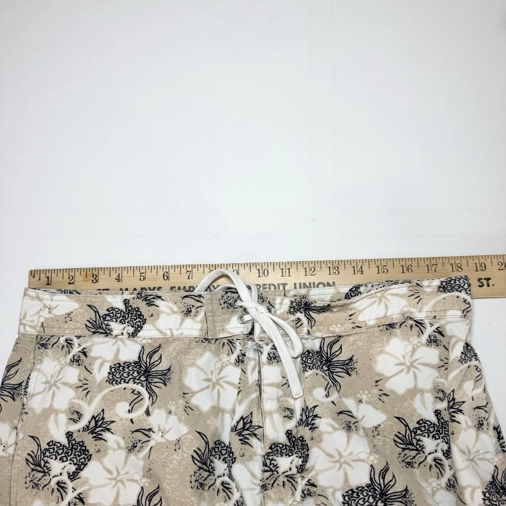 Mens Y2K Hawaiian Print Relaxed Cargo Shorts 36 Surfer Skater Floral Preppy Tiki